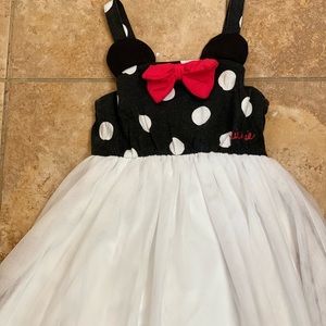 Minnie Mouse black and white dress